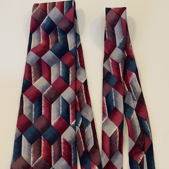 J.T. Beckett Silk Tie - Picture 3 of 6